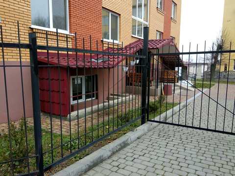 комерційна за адресою Марка Кропивницького вул. (Галана), 7/3