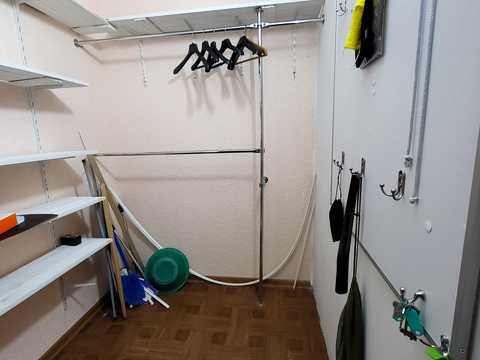 квартира за адресою Миколи Вінграновського вул., 2