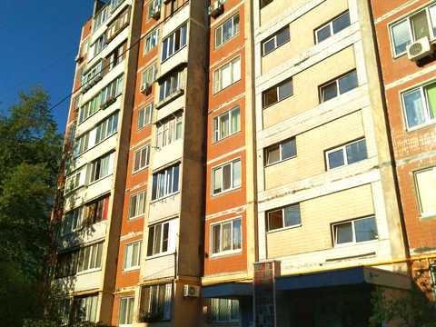 квартира за адресою Романа Шухевича просп. (Генерала Ватутіна), 24-Б