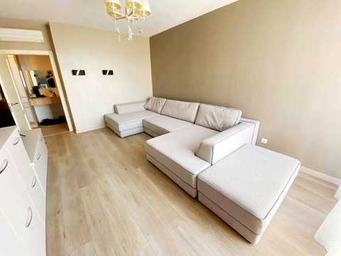 квартира за адресою Регенераторна вул., 4 к12