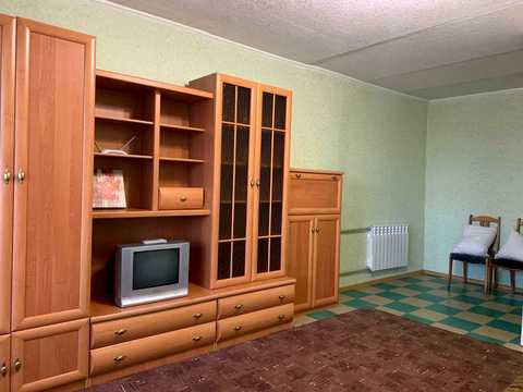 квартира за адресою Космодромна вул., 2