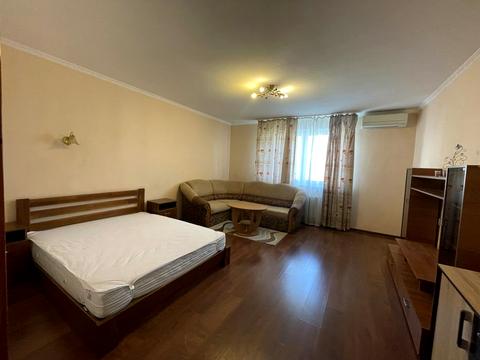 квартира за адресою Олександра Мишуги вул., 8