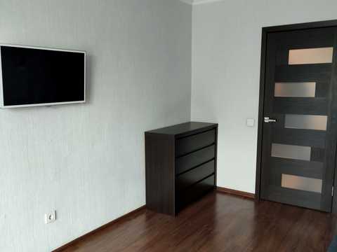 квартира за адресою Амвросія Бучми бульв., 2