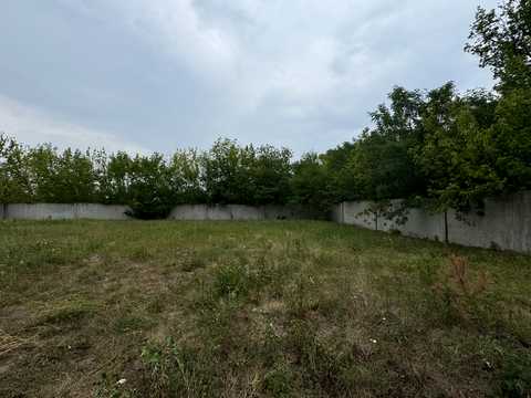 комерційна за адресою Гетьманська, 255