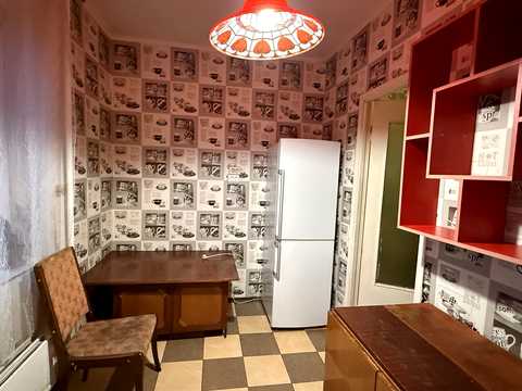 квартира за адресою Володимира Великого вул. (Енгельса), 1