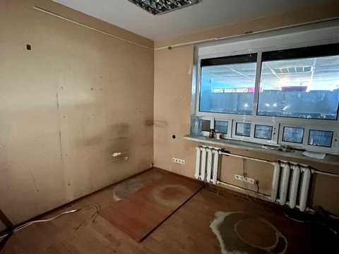 комерційна за адресою Академіка Заболотного вул., 12