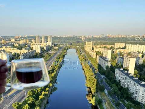 квартира по адресу Соборности просп. (Возз'єднання), 30
