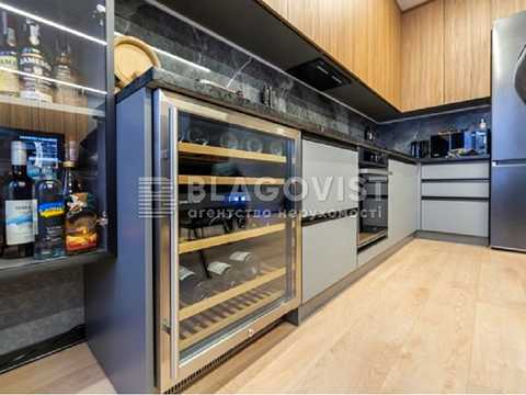 квартира за адресою Салютна вул., (Будинок 04701-04702)