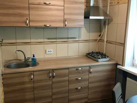 квартира по адресу Ушинского ул., 13