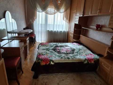 квартира за адресою Братиславська вул., 4