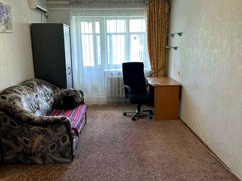 квартира за адресою Дмитра Яворницького просп. (Карла Маркса), 6