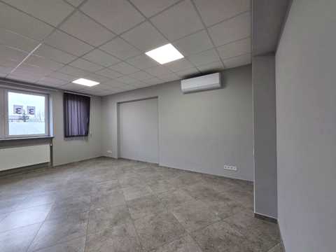 комерційна за адресою Кардинала Любомира Гузара вул., 49