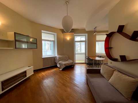 квартира за адресою Шота Руставелі вул., 40