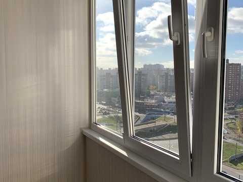 квартира по адресу Ревуцкого ул., 19/1