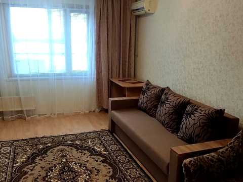 квартира по адресу Ревуцкого ул., 17