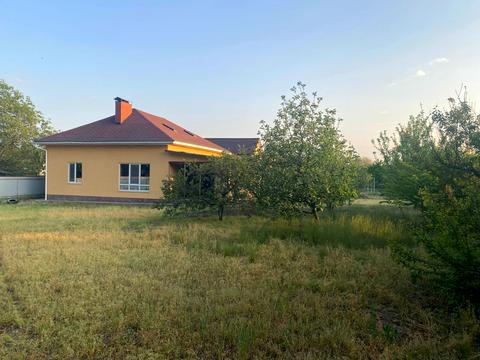 дом по адресу с. Рожны, зелена