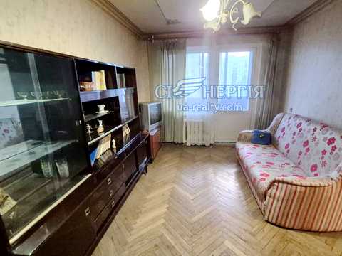 квартира за адресою Дарницький бульв., 7