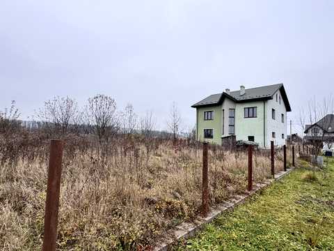 будинок за адресою Карпатська вул.