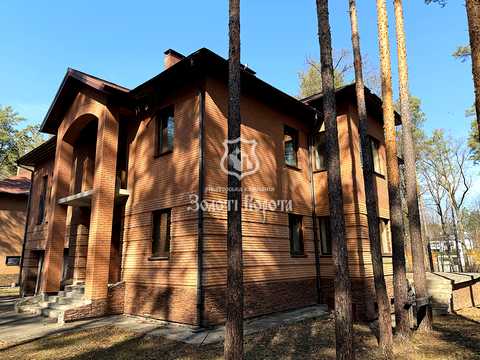 комерційна за адресою Галицька вул., 19