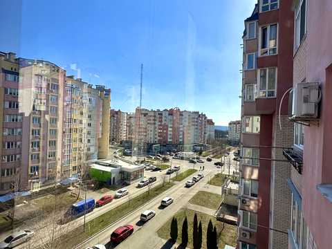 квартира за адресою Зодчих вул., 10
