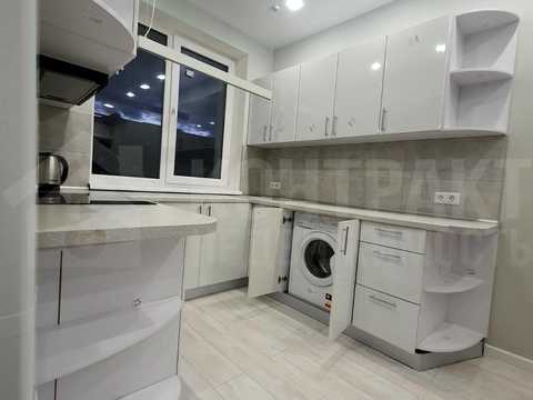 квартира за адресою Козакевича вул., 31
