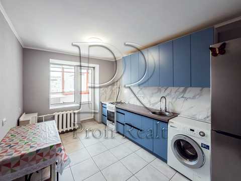 квартира по адресу Межигорская ул., 43