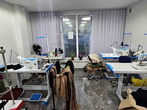 комерційна за адресою Григорія Гуляницького вул. (Московська), 35-В