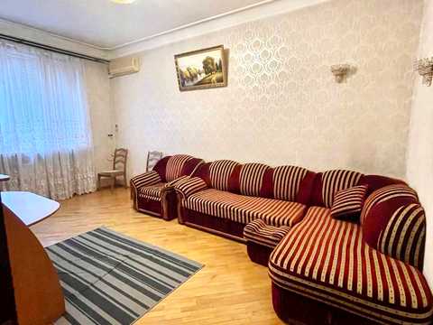 квартира за адресою Голосіївський просп. (40-річчя Жовтня), 102/1