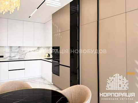 квартира за адресою Августина Волошина вул., (Будинок 7)