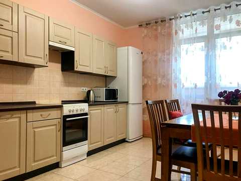 квартира за адресою Воскресенська вул., 14-Е