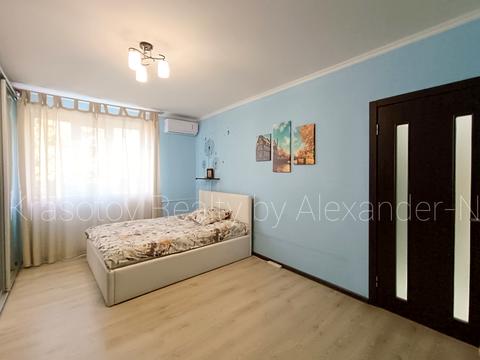 квартира за адресою Середньофонтанська вул., 30а