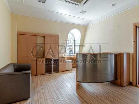 коммерческая по адресу Саксаганского ул., 67