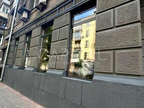 коммерческая по адресу Институтская ул., 24