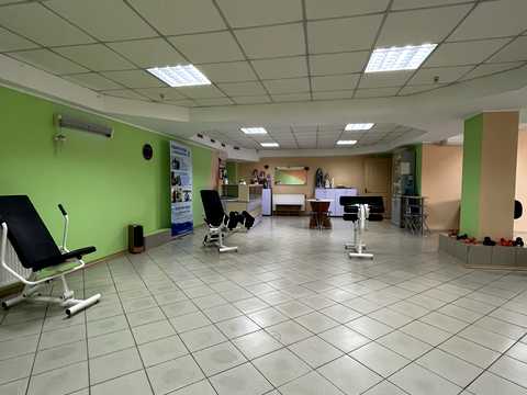 комерційна за адресою Василіянок вул., 62