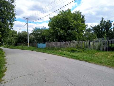 будинок за адресою Миру