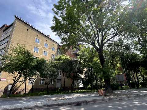 квартира за адресою Довга вул., 27