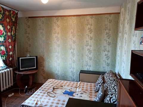 квартира за адресою Богатирська вул., 8