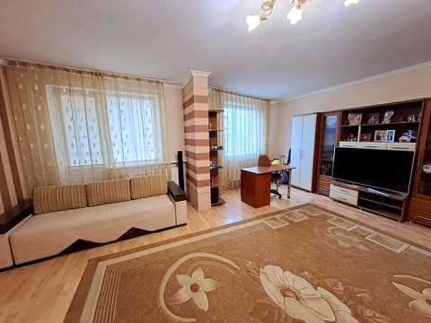 квартира за адресою Чернівецька вул., 53
