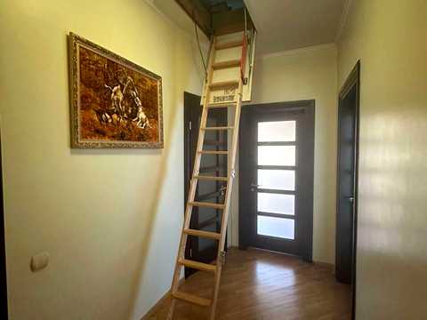 квартира за адресою Івана Франка вул., 137