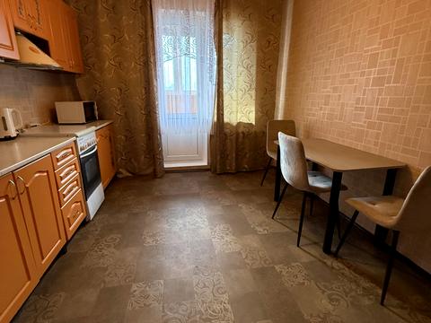 квартира за адресою Милославська вул., 4