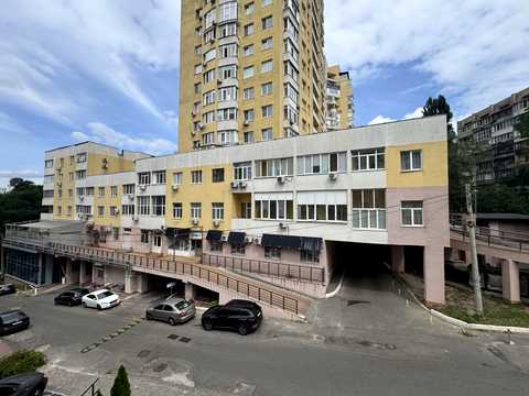 будинок за адресою Жамбила Жабаєва вул. (Кузьминська), 7Л