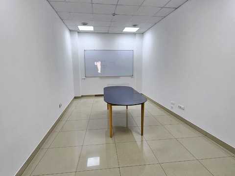 коммерческая по адресу Павла Тычины ул., 7