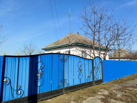 дом по адресу с. Лукашовка, Гармаша, 16