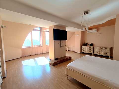 квартира за адресою Тіниста вул., 15
