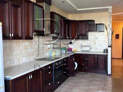 квартира за адресою Святослава Хороброго вул., 7