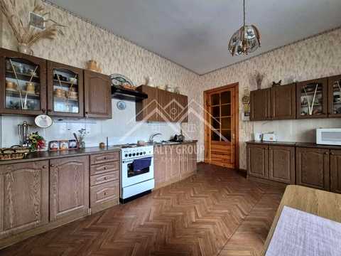 дом по адресу Родини Харченків, 70