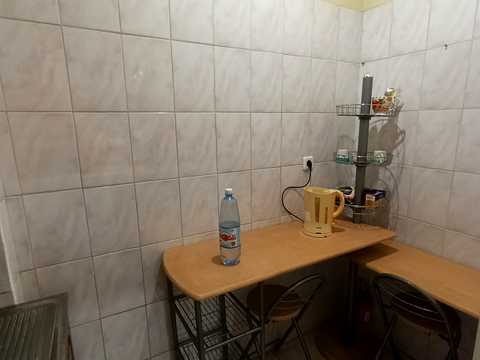комерційна за адресою Липська вул., 15-Б