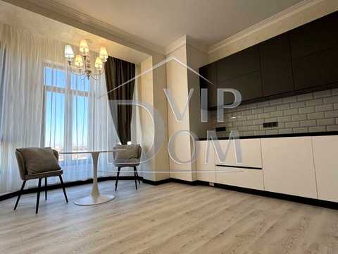квартира за адресою Бориса Литвака вул. (Заславського), 9