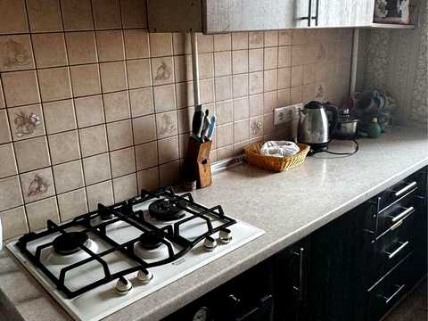 квартира за адресою Драгоманова вул., 42-А