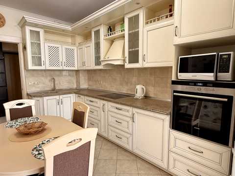 квартира по адресу Юрія Кондратюка ул., 5